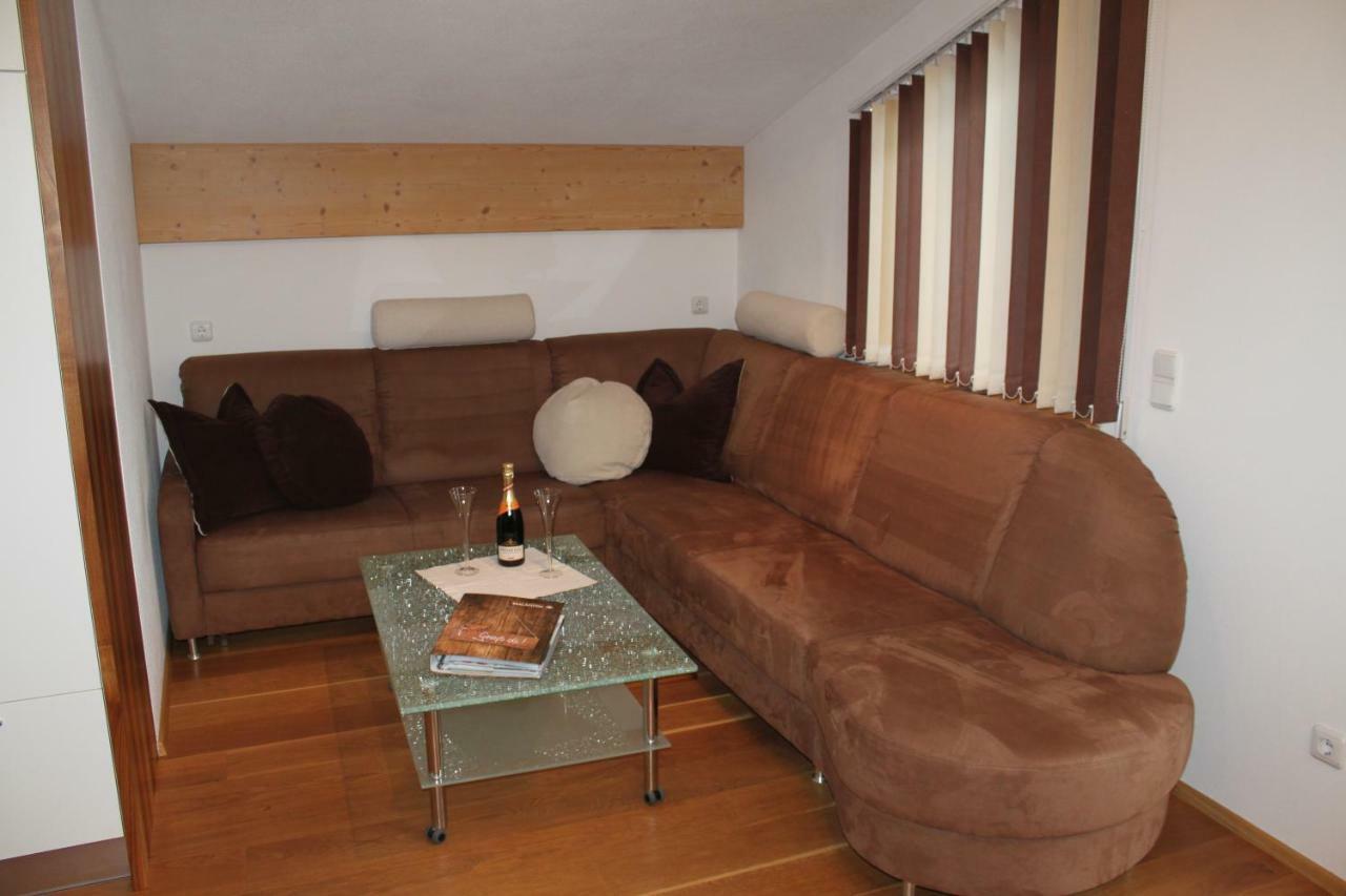 ウンケンHaus Bergheimアパートメント エクステリア 写真